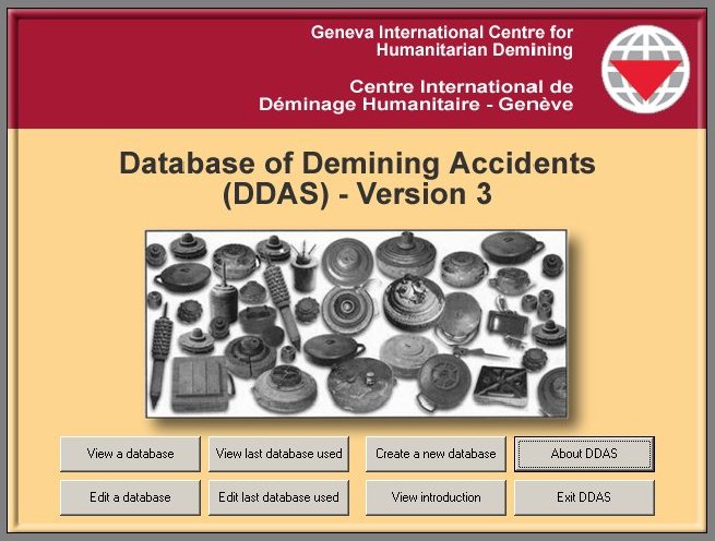 Database opening screen with GICHD logo